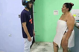 Oh wow, can you believe this Colombian BBW gets pounded by the pizza guy in rough doggystyle? She's moaning as he deepthroats and cums on her big tits!