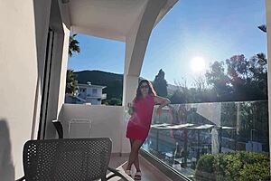 A morning quickie at the hotel with my horny stepmom. She moans loudly for a hard orgasm! 😈