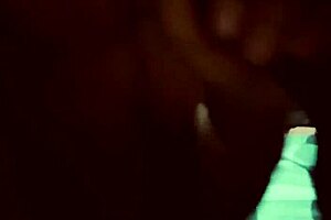 i can't get enough of giving sloppy head to that big black cock