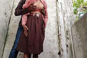 Oh My God! Watch This Desi Beautiful Hot Indian School Stepsister in Tight Pussy Fuck with Hindi Audio Sex and Dirty Talk!