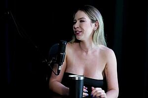 Veja a Entrevista Safada e Cheia de Putaria com a Milena Moreau no Porn Cast Brazil - Parte 2 Watch on Sheer Red