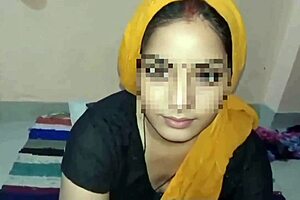 Virgin Girl Makes Sex Relation With Her Boyfriend Alone In Her Room