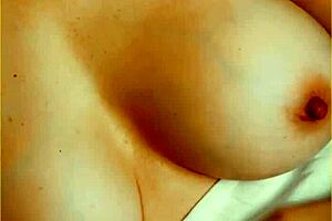 Wife flashes her big natural tits in amateur homemade video with amazing boobs display