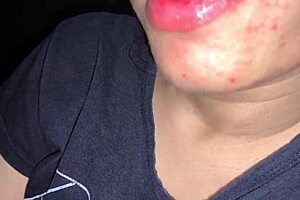 i felt so aroused when aunty sucked my cock