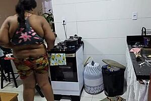 I'm the chubby stepmom with huge tits leaving party with stepson, he fucks my big pussy in kitchen ~Ju Esposa Safada~