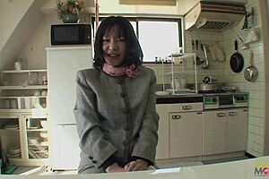 Asian Woman Fucks Hard And Takes Creampie!