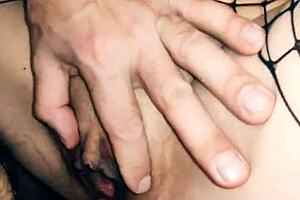 Home Porno with My Skinny Wife Model, She's So Hot in This Amateur Couple Vid 😏