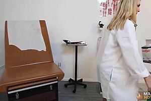 why does curvy hot blonde joslyn jane let rome major fuck her wet pussy in cowgirl and doggystyle?