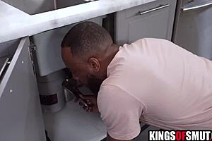 Big Ass Step Mom Fucked by BBC Handyman in Interracial Taboo