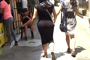 i cant resist my venezuelan aunts massive ass