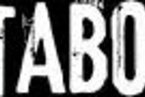 hocus pocus with the three witches on halloween at ladylyne