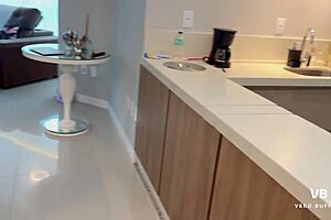 Milf with big ass gets stuck in the washing machine roleplay