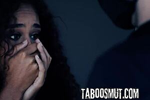 I can't resist fucking this cheating ebony milf delivery boy style