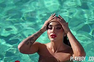 Big Ass Playboy Model Emjay Rinaudo Is Just Stunning In The Nude