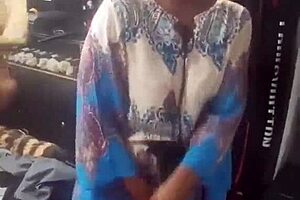 discovering the allure of an african mature's massive jiggling ass