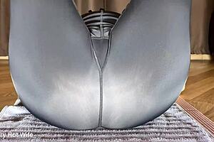 Man licks insatiable shaved pussy ultra hd close up with juicy creampie finish.