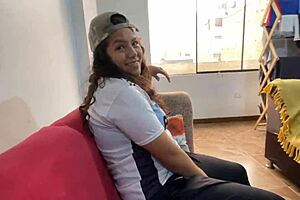 beat my bestie at games now she blows and anal celebrates