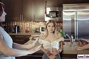 stepmom licks and fingers stepdaughters till they squirt hard