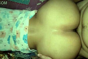 coge mi culo rapido mama soltera needs quick doggystyle before son gets home from school.