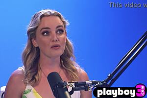 Beautiful naked blonde milf fingers pussy in hot solo tease