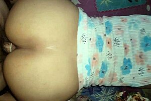 cogeme rapido mi hijo llega del colegio mama soltera dando culo