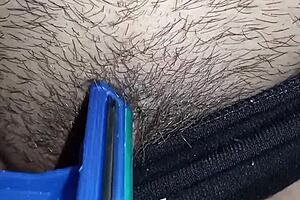 hey, wanna see this curvy milf's big pussy up close?