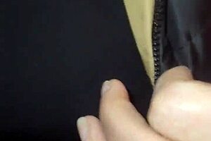 HOT MADURA FLASHES FAT ASS ON STREET!