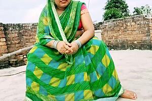 Desi bhabhi craves wild fucking with neighbor boys