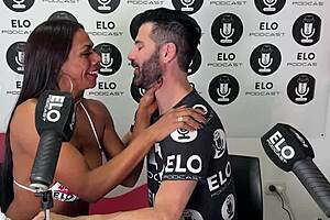 hey vane you see this fit milf warming up with banana for spicy fuck?