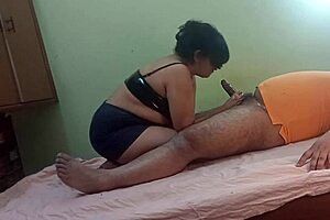 oh god indian bhabhi's juicy pussy and ass get sucked fucked by electrician
