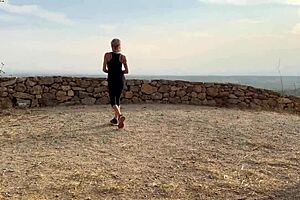 Our Risky Outdoor Fuck Explodes In Quick Simultaneous Creampie Accident?