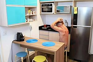 Esposa craves that morning cock pounding deep inside