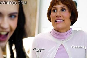 oh god... ridin stepmom's dildo in family thrones game while social worker quizzes her love?? 😩