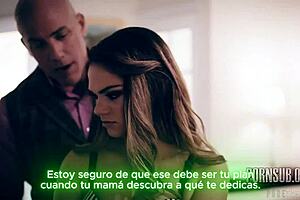 Hijastra Caught Naked! Watch Her Seduce Stepdad Now!