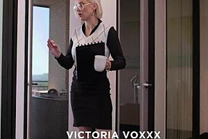 Boss Kenzie Taylor fucks big ass Victoria Voxxx and Spencer Bradley