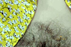 Waiting for Hubby's Dick? Milf Jerks Hairy Pussy Teasingly!