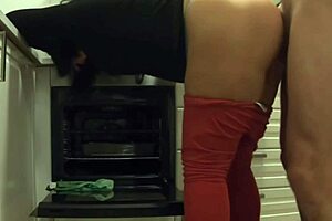 waiting for my girlfriend i fucked her latina madrastra in kitchen creampied her juicy ass