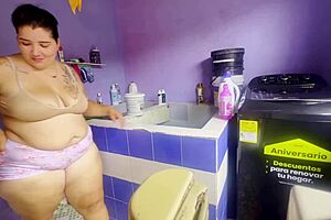 desperate novia deepthroats jefe in clothing zone for wild quickie creampie