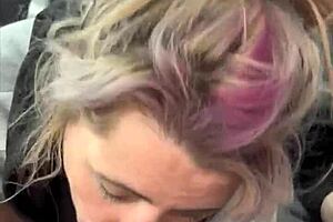 streetwalker gulps cum after facial on her face