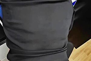 Office Quickie with Blue-Eyed French Amateur