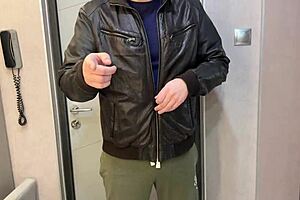 Stepmom gets double creampie while stepdad shops 💦 Cum in pussy & on big tits! 😍 Russian subbed