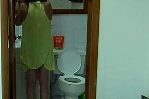 Beautiful Mature Woman Fingers Wet Pussy Masturbates Before Beach Flashing Cocks Hard