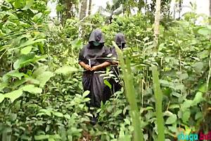 petite slut squirts ocean pussy on bbc doggystyle creampie