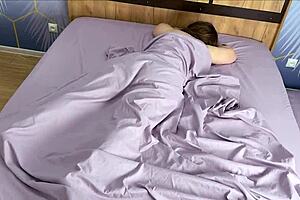 Stepson walks in sees fat bbw stepmom huge ass natural tits waiting in his bed