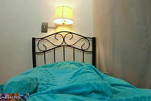 stepmom's curvy pussy milks every drop of cum from horny stepson