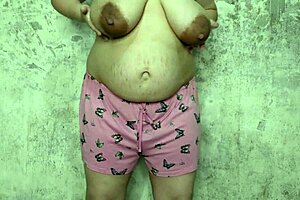 Gift slyna sprider hårig fitta för främlingar barback creampie