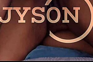 só queria massagem nas costas mas buceta relaxou com doggy 😍🍑