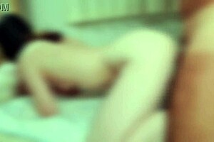 Japanese housewife gets creampied hard in homemade amateur fuck