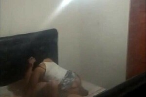 i spy stepsister riding stepdad's cock thru bedroom door. phone vid catches stepmom's hubby creampieing her!
