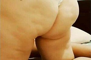 im a horny coroa bbw safada cravin monster cock n fat tits